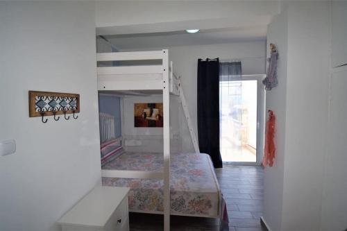 Kama o mga kama sa kuwarto sa Eleni Penthouse Loutraki