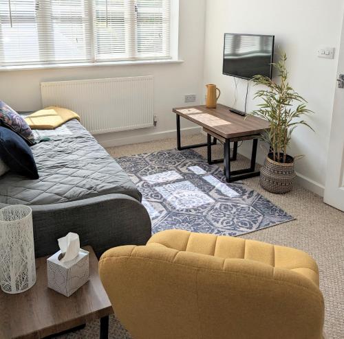 Et sittehjørne på Studio Apartment North Cardiff