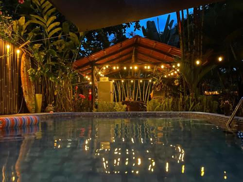 The swimming pool at or close to Cabinas D’Val