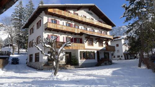 Hotel Bellaria - Cortina d'Ampezzo בחורף