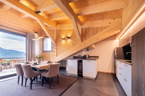 Kjøkken eller kjøkkenkrok på Appartements Chalet Le Fornay