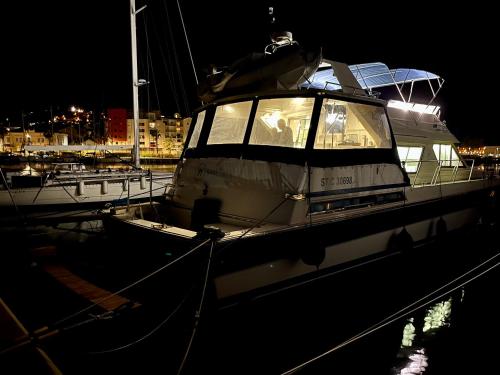 Nuotrauka iš apgyvendinimo įstaigos Navi Yacht à Sète, 2 à 8 couchages, privatif mieste Setas galerijos