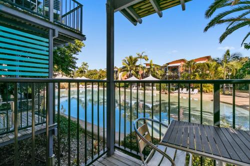 Bazen u ili blizu objekta Noosa Lakes Resort