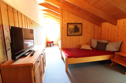 Ліжко або ліжка в номері Schelpenalp Berghotel Balderschwang