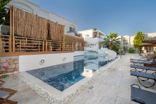 Costa Sariyaz Hotel Bodrum 내부 또는 인근 수영장