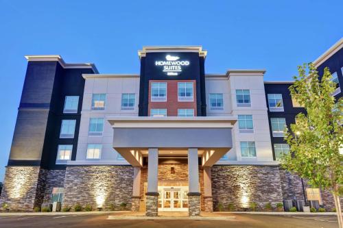 een weergave van de voorkant van de Hampton Inn suites Durham bij Homewood Suites By Hilton Lynchburg in Lynchburg