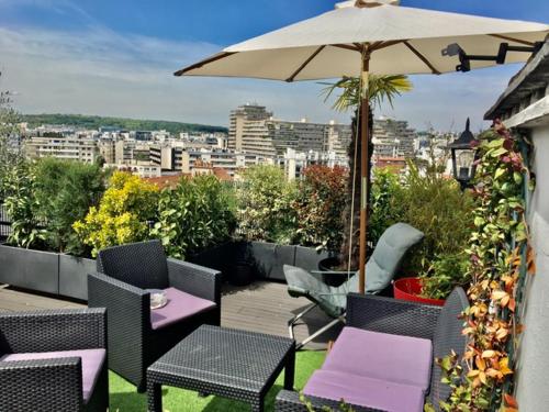 Кът за сядане в DERNIER ETAGE TERRASSE Pte St Coud