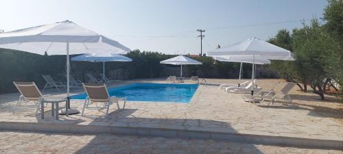 Gallery image of Koukouri Suites in Areopolis