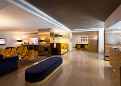 Зона вітальні в Lutecia Smart Design Hotel