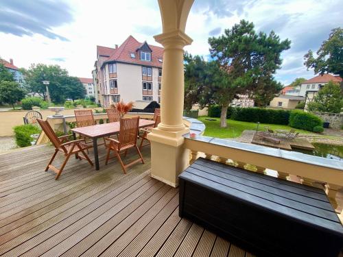 Un balcón o terraza en Villa Le Palais Quedlinburg