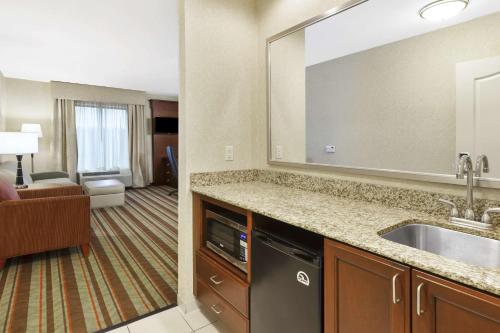 Gambar di galeri bagi Hampton Inn Detroit/Southgate di Southgate