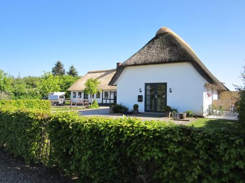 Cabaña con techo de paja en Tåsinge B&B, en Svendborg