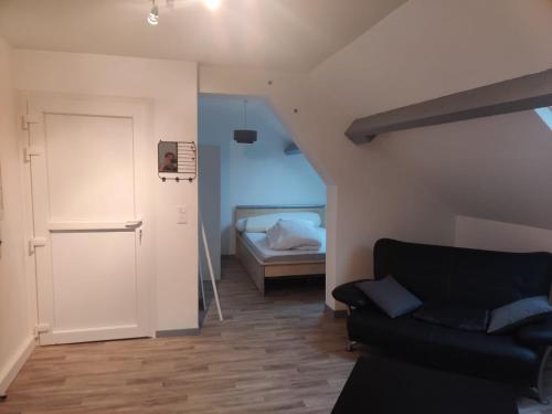 Kama o mga kama sa kuwarto sa Superbe loft neuf - 1 chambre- face au Château