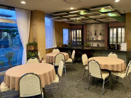 Restoran atau tempat lain untuk makan di Hitachi Hotel Crane