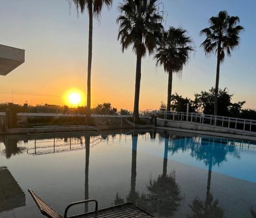 The swimming pool at or close to Apartamento Vista.Rio