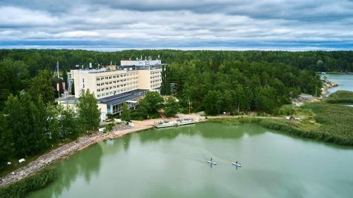 Naturlandskap nära hotellet