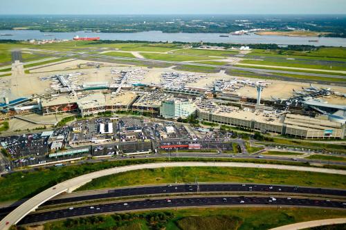 Et luftfoto af Philadelphia Airport Marriott