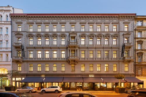 El edificio en el que está el hotel