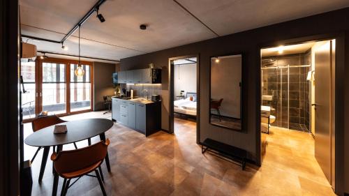 Una cocina o cocineta en Stadthaus Neckarsulm serviced apartments - Stadthaus Heiner