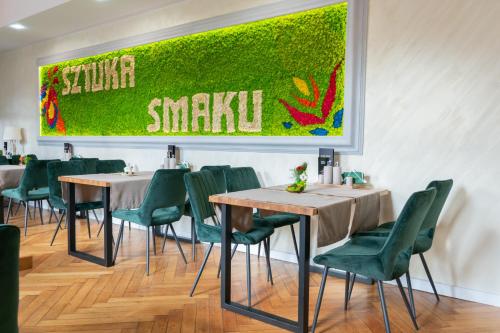 Restoran atau tempat makan lain di Sztuka Smaku - Restauracja i Hotelik