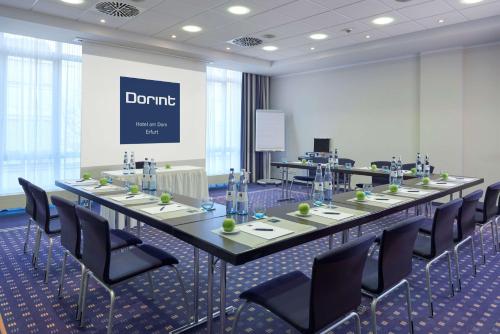 Møde- og/eller konferencelokalet på Dorint Hotel am Dom Erfurt