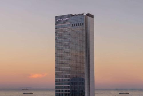 Wyndham Grand Busan