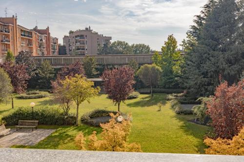 O grădină în afara Porta Romana Suite di Charme