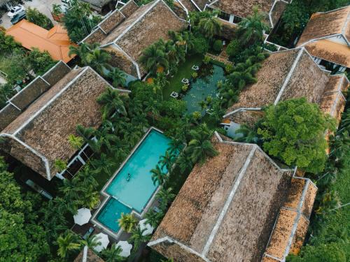 The swimming pool at or close to Green Park Boutique Hotel