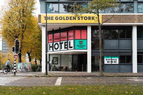 Vottorð, verðlaun, skilti eða annað skjal til sýnis á Urban Hotel The Golden Stork