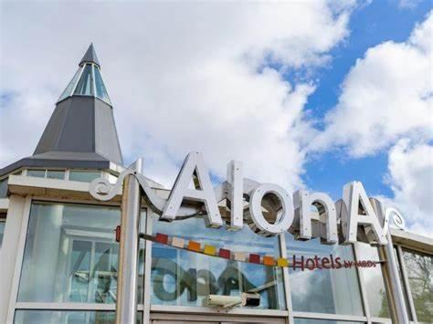 Sertifikat, nagrada, logo ili drugi dokument prikazan u objektu Alona Hotel