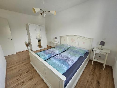 Una cama o camas en una habitación de Gunskirchen - Wels Wohnung