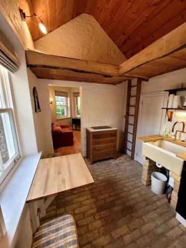 Foto sihtkohas Totland asuva majutusasutuse The Lookout: Cosy Compact Cottage galeriist