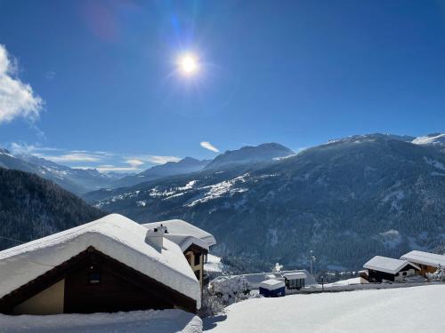 Pogled na planine ili pogled na planine iz apartmana