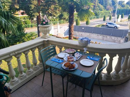 Balkon ili terasa u objektu B&B VILLA PREZIOSA LAGO MAGGIORE