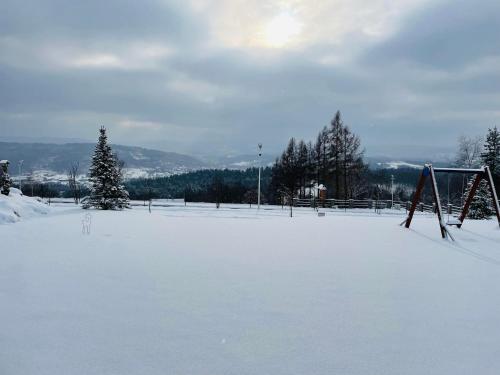 Wioska Jasia i Małgosi kapag winter