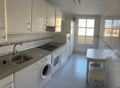 Kuhinja oz. manjša kuhinja v nastanitvi Apartamento Magdalena