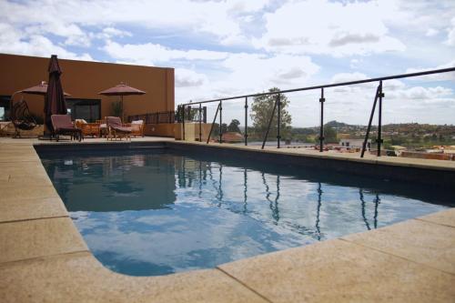 Swimmingpoolen hos eller tæt på Nosy Manga - Hotel Ivato Airport