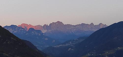 Peisaj natural din apropierea acestui chalet