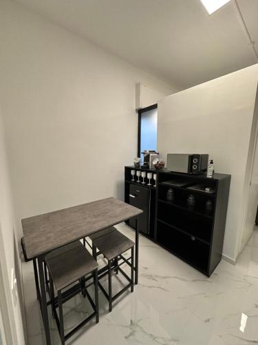 Kuchyňa alebo kuchynka v ubytovaní Cernusco luxury Milanese apartment