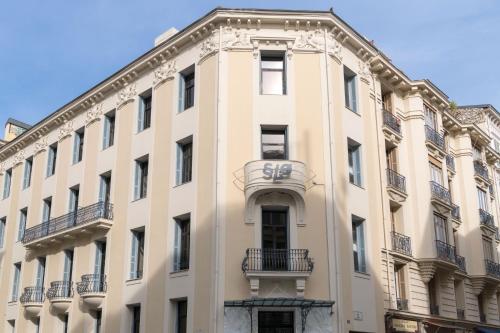 O edifício em que o hostel se localiza