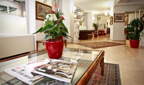 Gallery image of Hotel Ritter in Milan