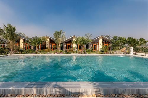 Басейн в La Vento Resort Ninh Bình або поблизу