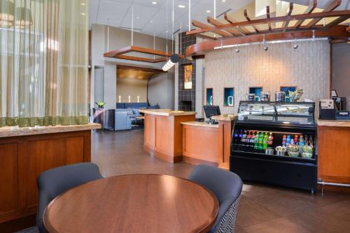 Nhà bếp/bếp nhỏ tại Hyatt Place Chesapeake