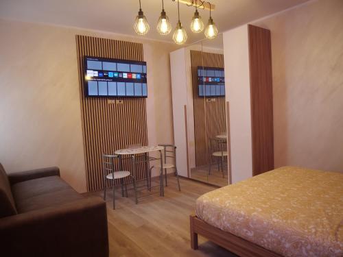 Кровать или кровати в номере Our Guest House