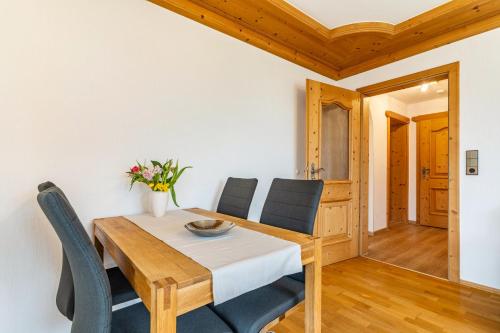 En sittgrupp på Fewo Schwarzwald - Haus Sommerberg