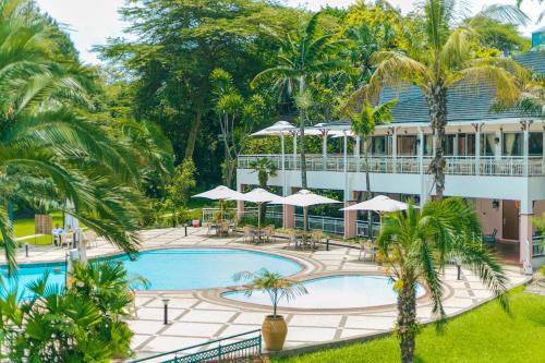 Hồ bơi trong/gần Lake Kivu Serena Hotel