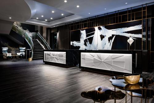 พื้นที่นั่งเล่นของ The Gwen, a Luxury Collection Hotel, Michigan Avenue Chicago