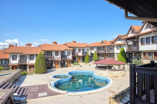 A piscina localizada em Charming 2BD Guest House in Sozopol ou nos arredores