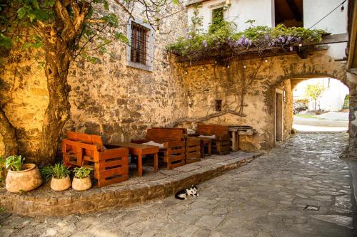 Naktsmītnes Boutique Rooms & Winery Žorž pilsētā Vipava fotogalerijas attēls