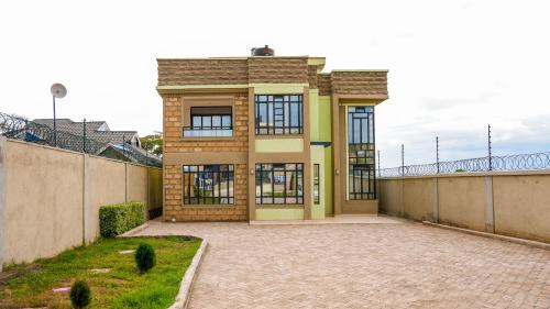 Gallery image of The lake Breeze Airbnb Naivasha in Naivasha